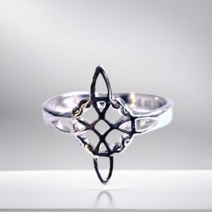 Silver Witch's Knot Ring
